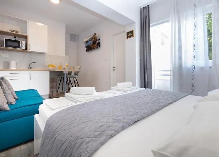 Marieta Apartment Makarska
